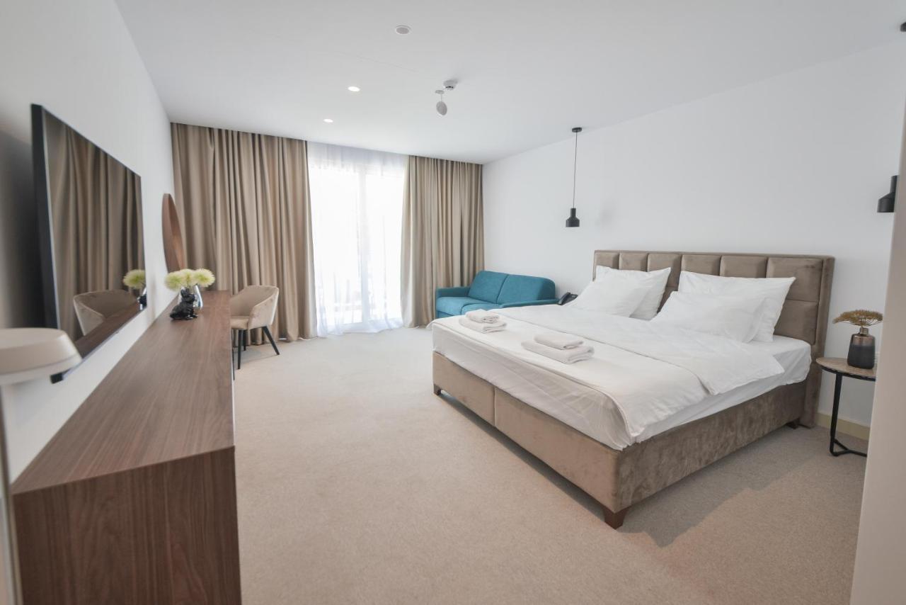 Hotel Riva Budva Kültér fotó